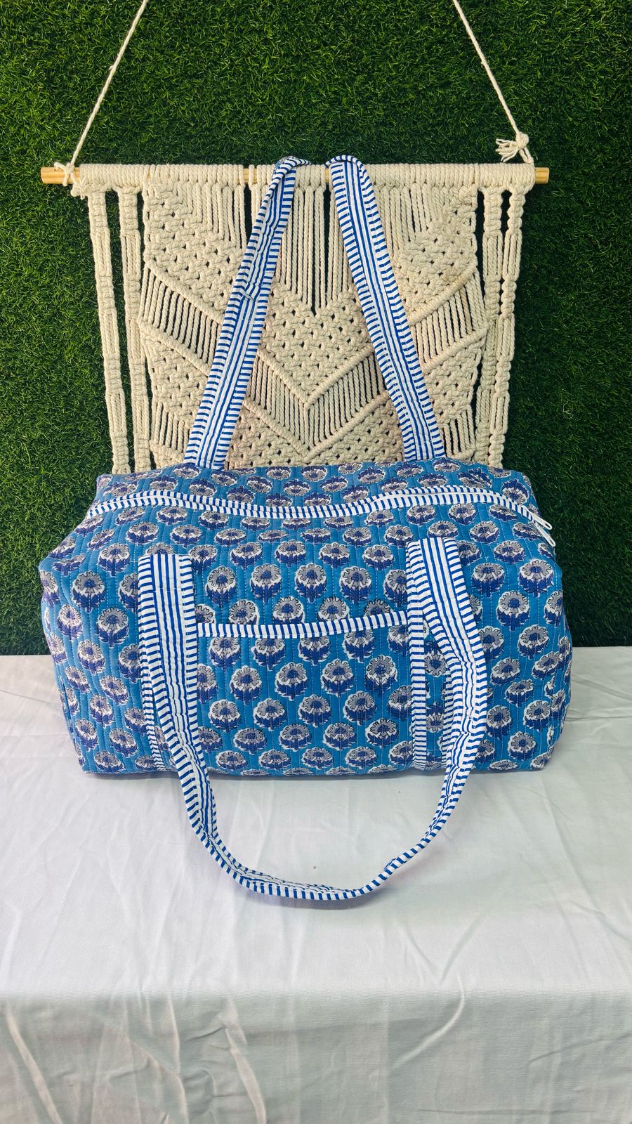 Handblock Printed Duffle Bag – Large (18” x 9” x 9”) | Premium Needle Foam & Fine Outer Fabric